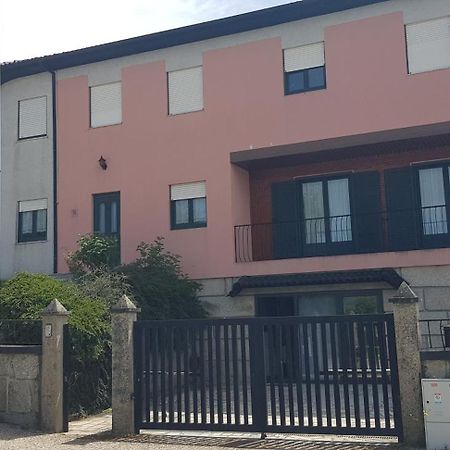 Moradia Rotunda Dos Bois Montalegre Exterior foto